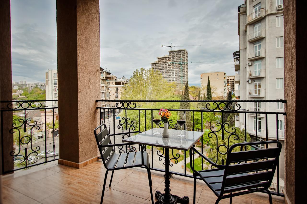 Готель Gtm Plaza Тбілісі Екстер'єр фото