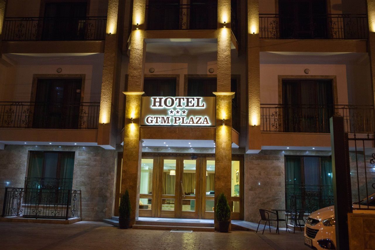 Готель Gtm Plaza Тбілісі Екстер'єр фото